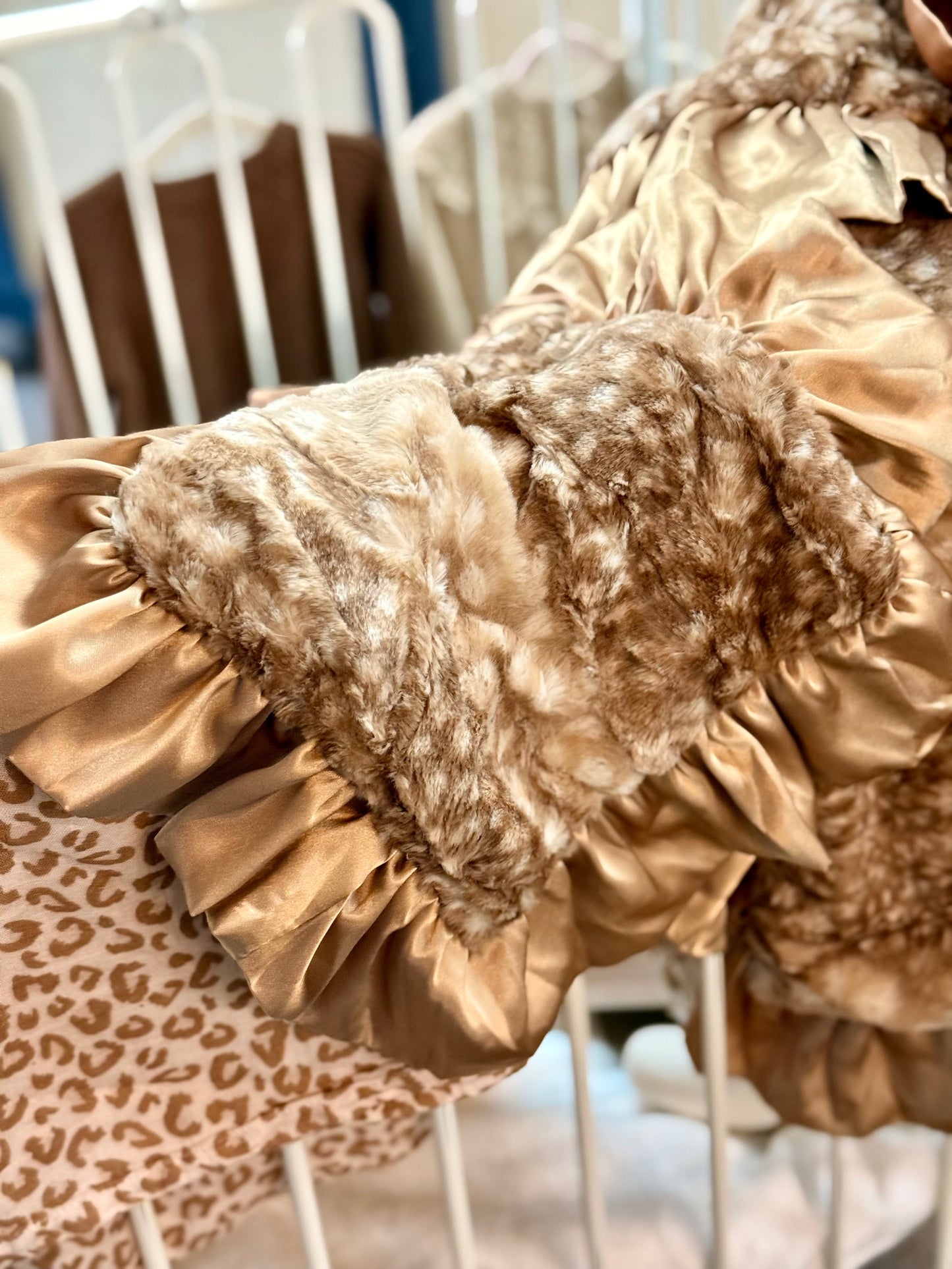 Doe Print Blanket with cappuccino satin