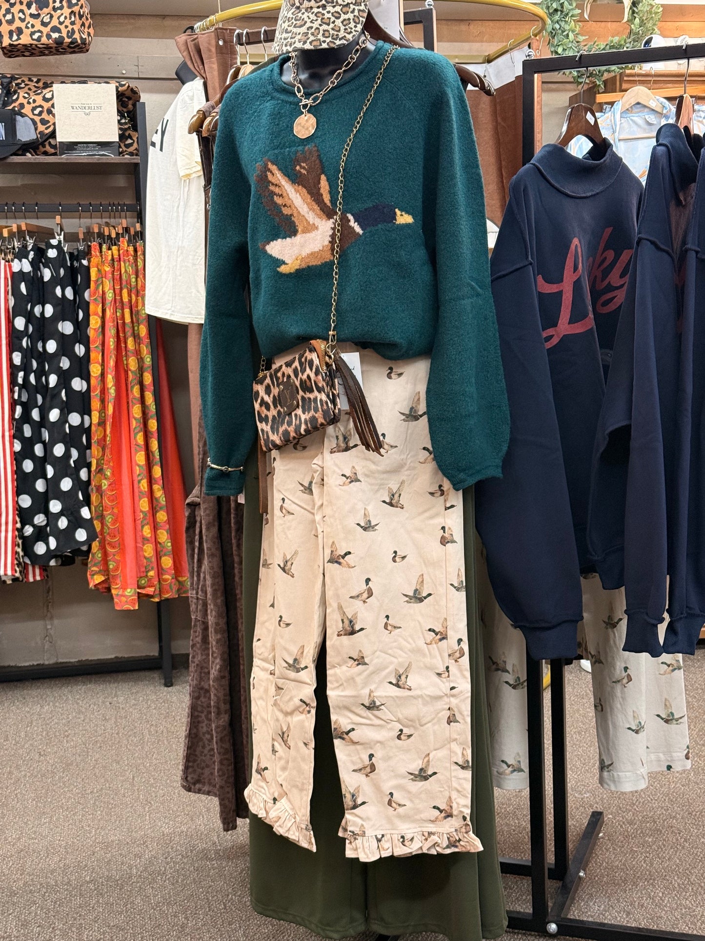 Cream Mallard pants with ruffle bottom