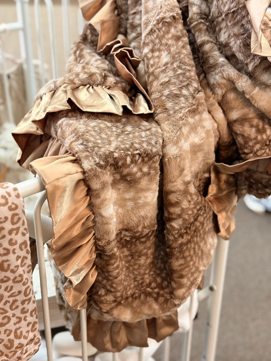 Doe Print Blanket with cappuccino satin