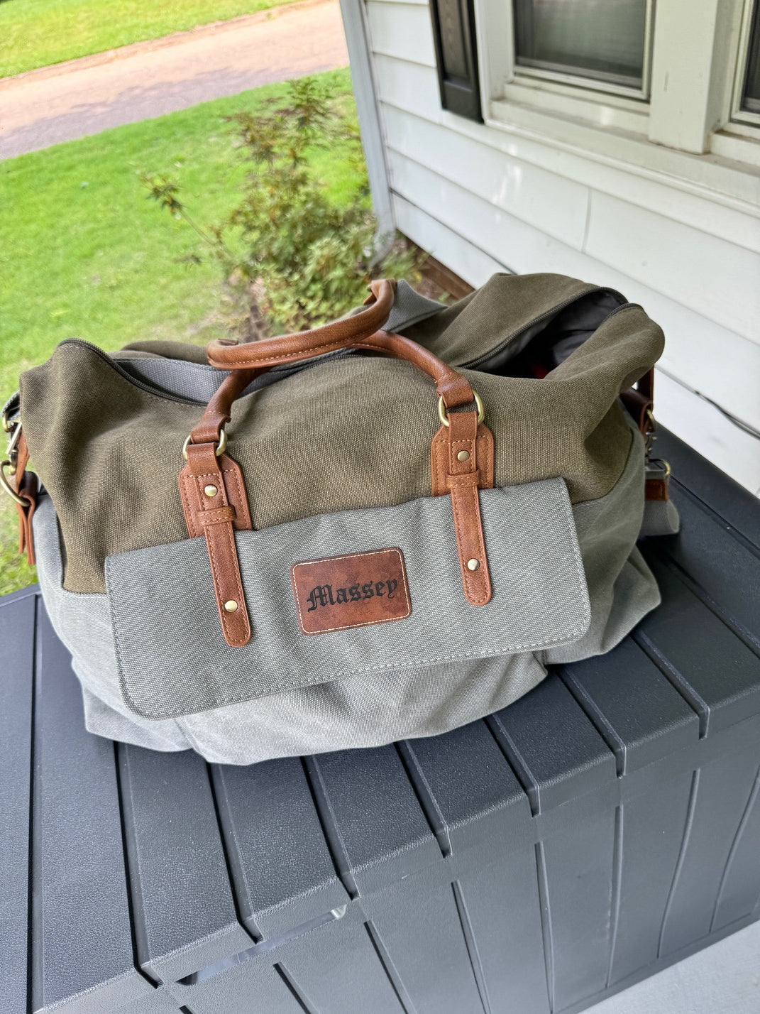 Olive Travel bag