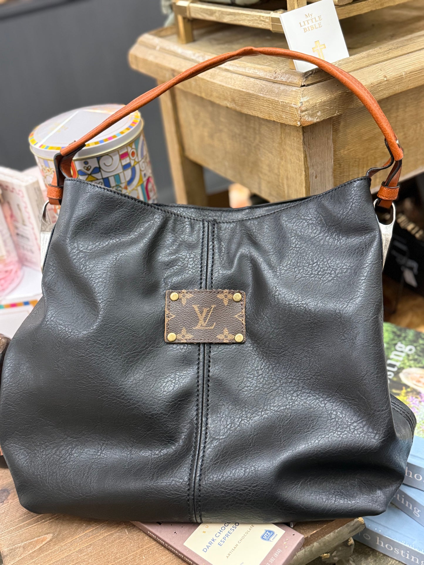 Black Reno bag