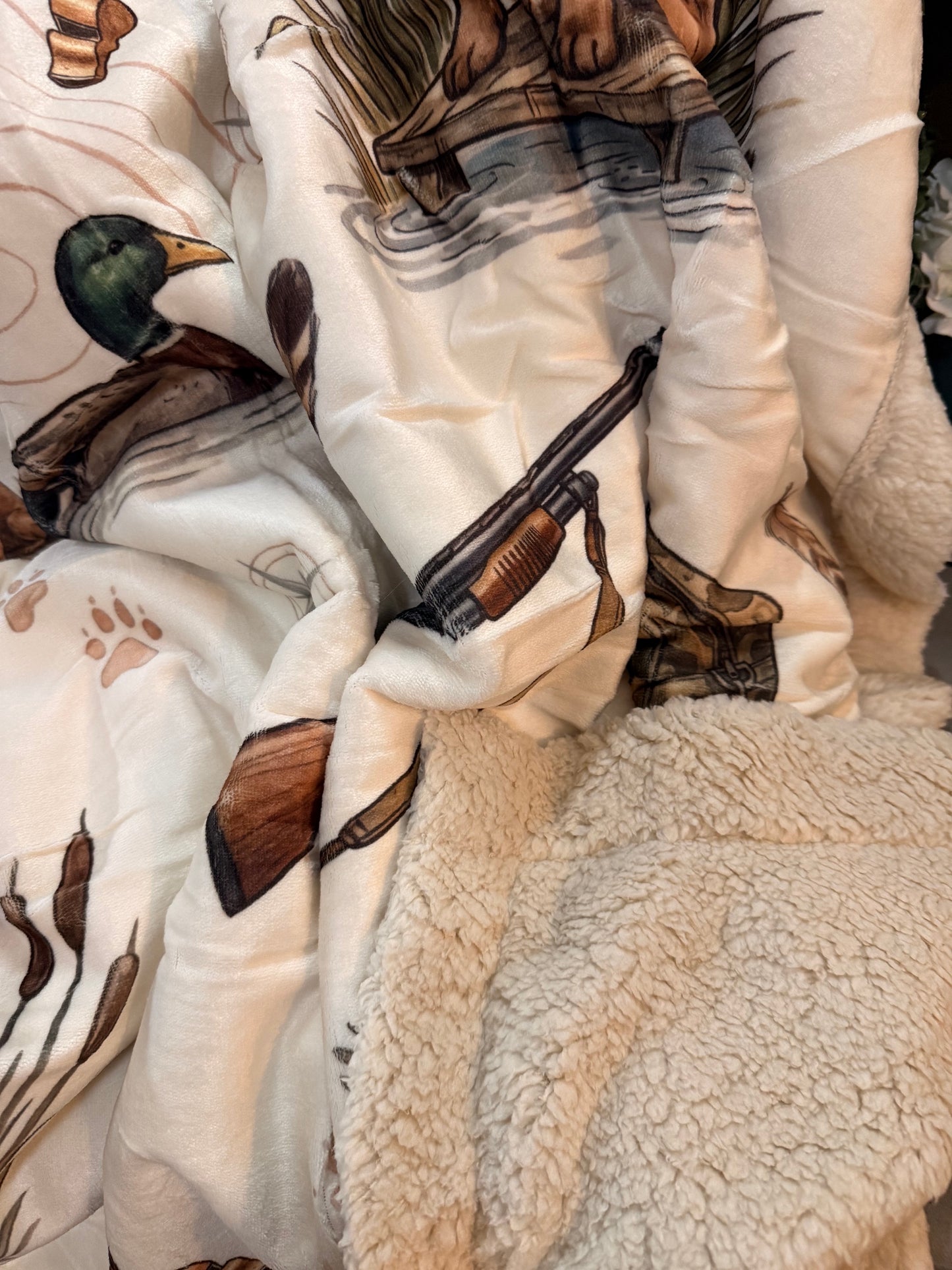 Super soft and cozy Throw and pillow set