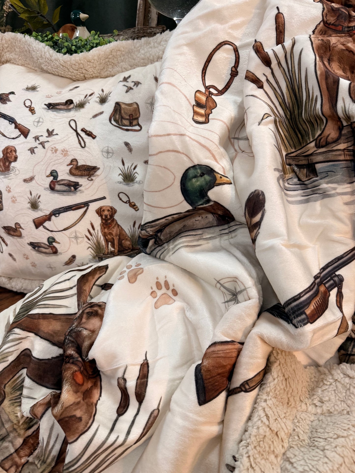 Super soft and cozy Throw and pillow set