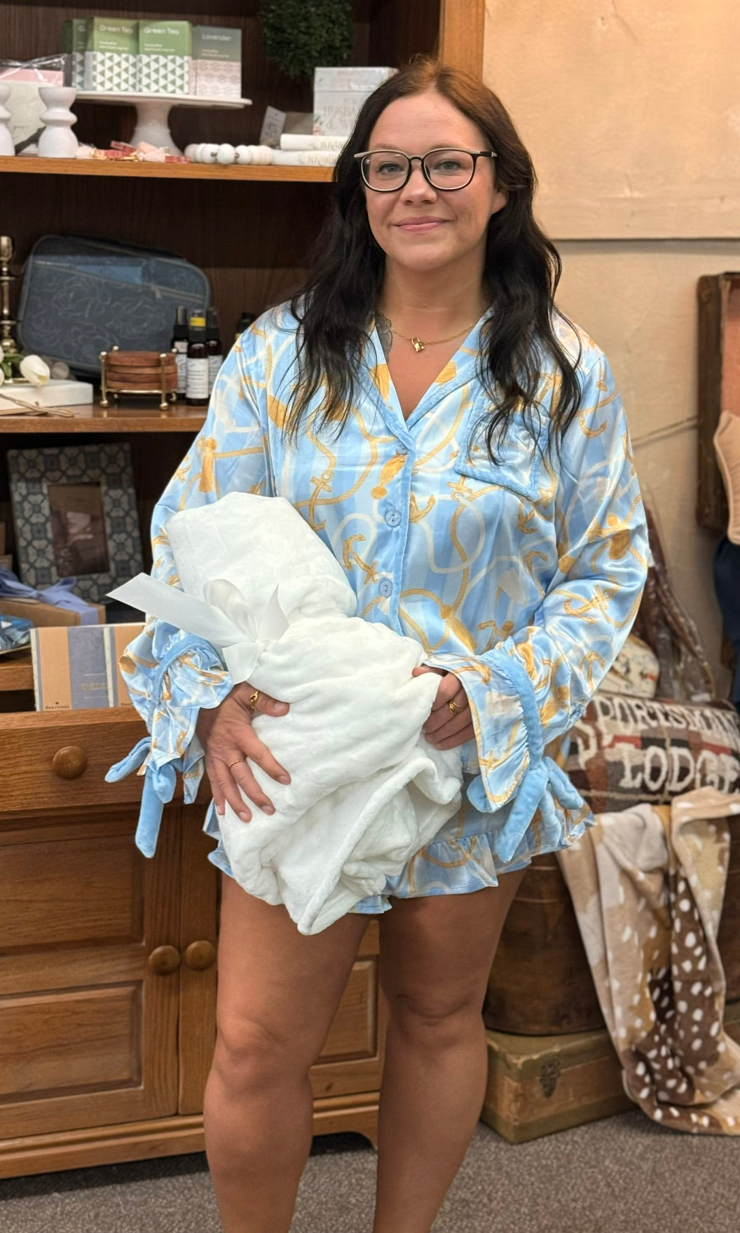Pajama set with velvety trim