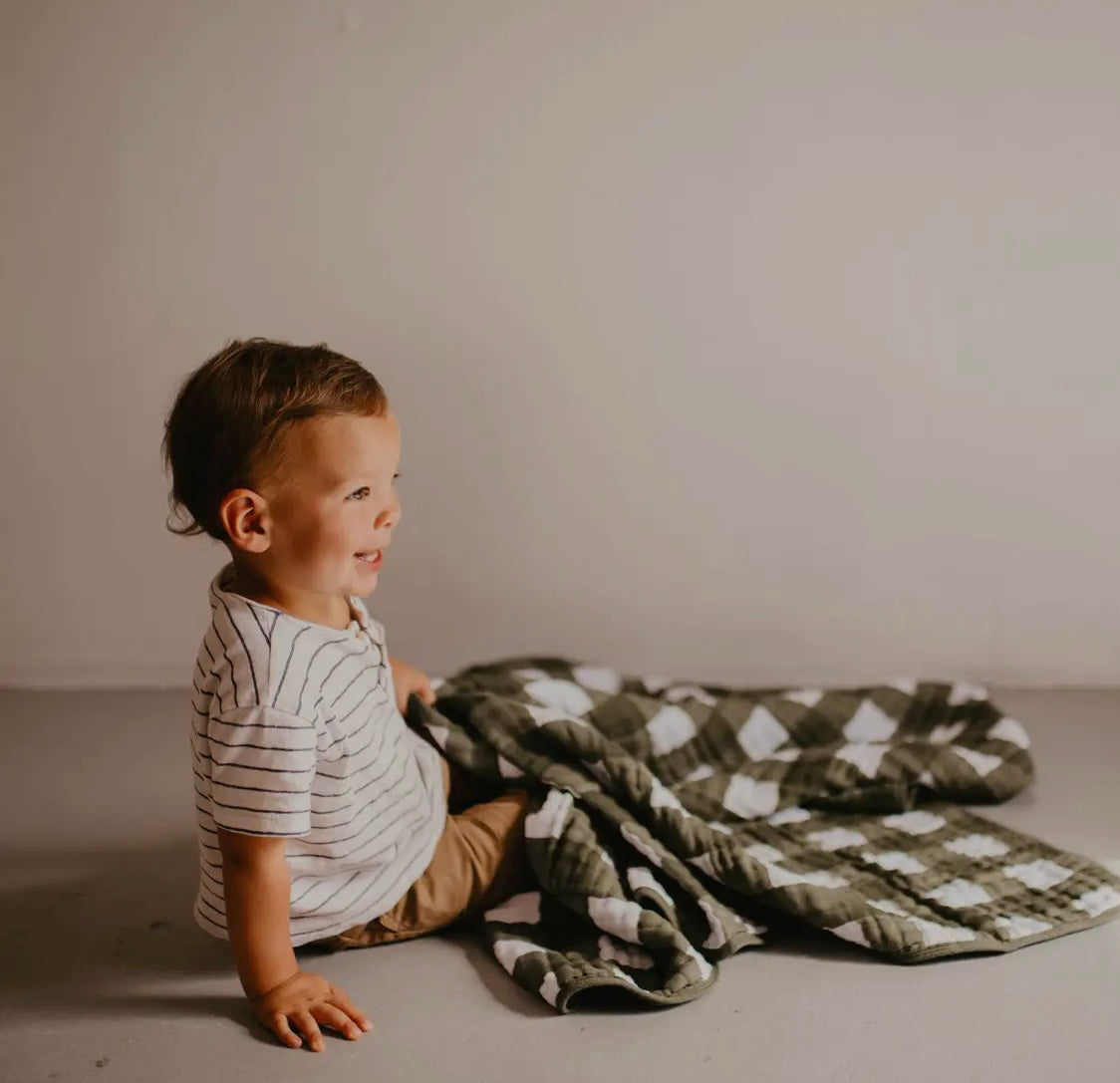 Green Buffalo Quilt